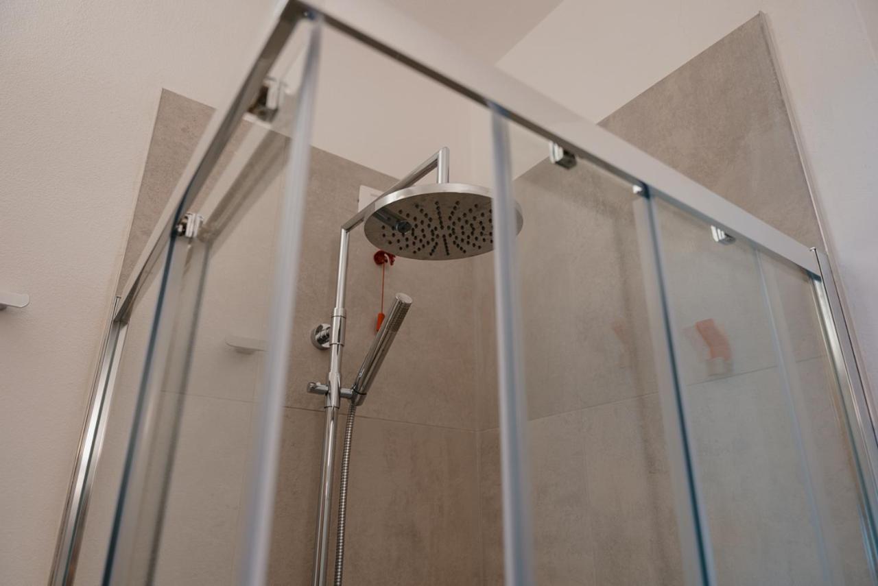 Rooms, Affittacamere Maksim Golfo Aranci Zewnętrze zdjęcie